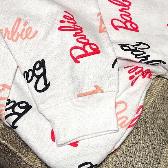 NWT Barbie x Rue 21 Hoodie - Picture 8 of 9